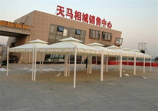 什么顏色材質(zhì)的青島遮陽(yáng)篷更防曬呢